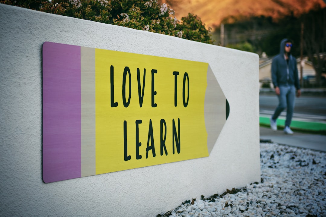Lifelong Learning Systems: Continuous Professional Upskilling, Corporate Learning Academies, and Metacognitive Mastery - Featured Image